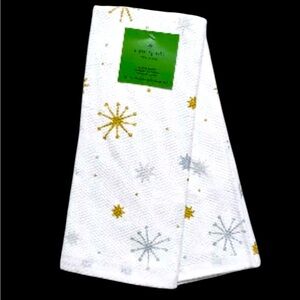 ♠️✨Kate Spade ✨♠️ NWT! Kitchen Towels, set of 2 . Gold & Silver Star ⭐️ Design